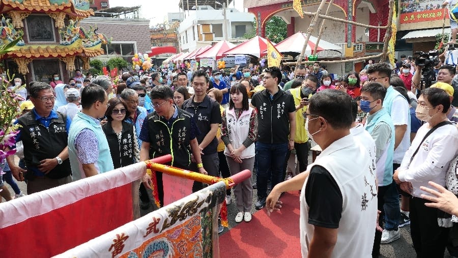 全台獨「嘉」傳承超過200年嘉義市鞦韆節 跨世代比技藝比膽識 現場驚呼連連