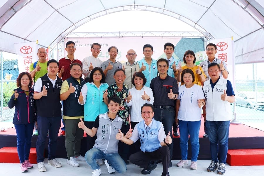 珍愛台灣 綠化家園 環境月活動植樹提倡環保永續