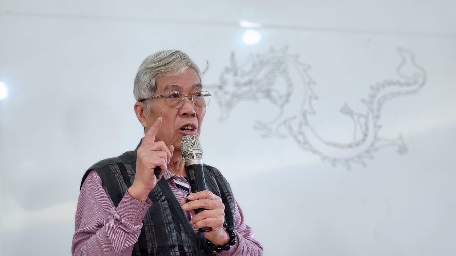 樸城燈籠彩繪 廟宇彩繪大師蔡龍進老師傳授彩繪燈籠技巧