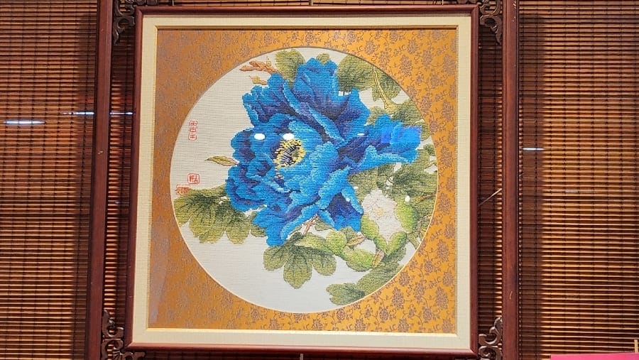 隨緣隨喜 刺繡名家鄭淑琴特展 創作的水墨刺繡驚艷全場
