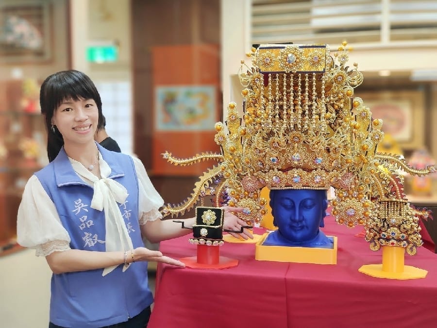 以3D列印等科技再創新 神帽「珠冠」開創傳統工藝新局 神明帽特展