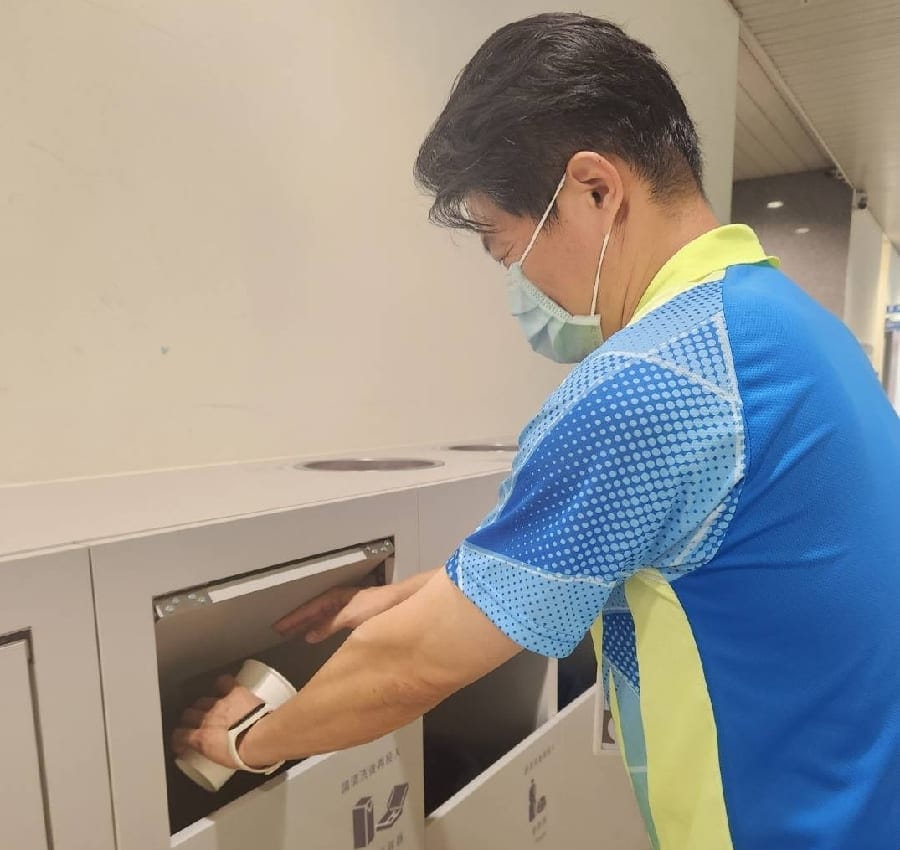 九合一資源回收箱 嘉義市警吹起SDGs時尚風 美學設計x環保永續