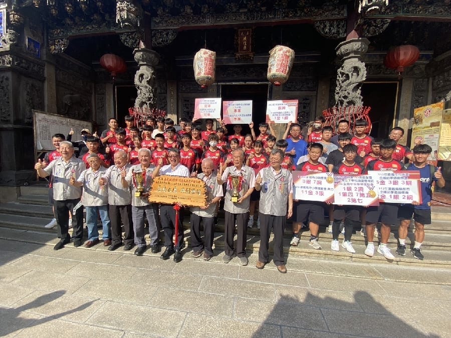 嘉邑城隍廟無私資助永慶高中二度榮獲績優體育班殊榮