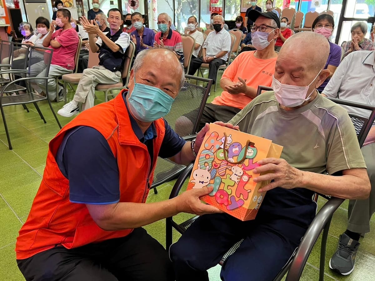 佳里榮家紀念八二三抗戰台南市緣圓園客家樂舞團公益表演