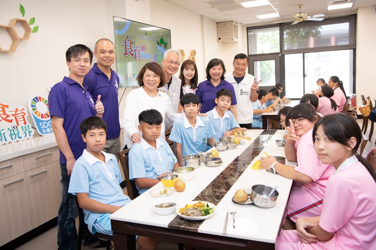 嘉義市全國首創增設午餐食育組 黃敏惠市長推動學校食在心安