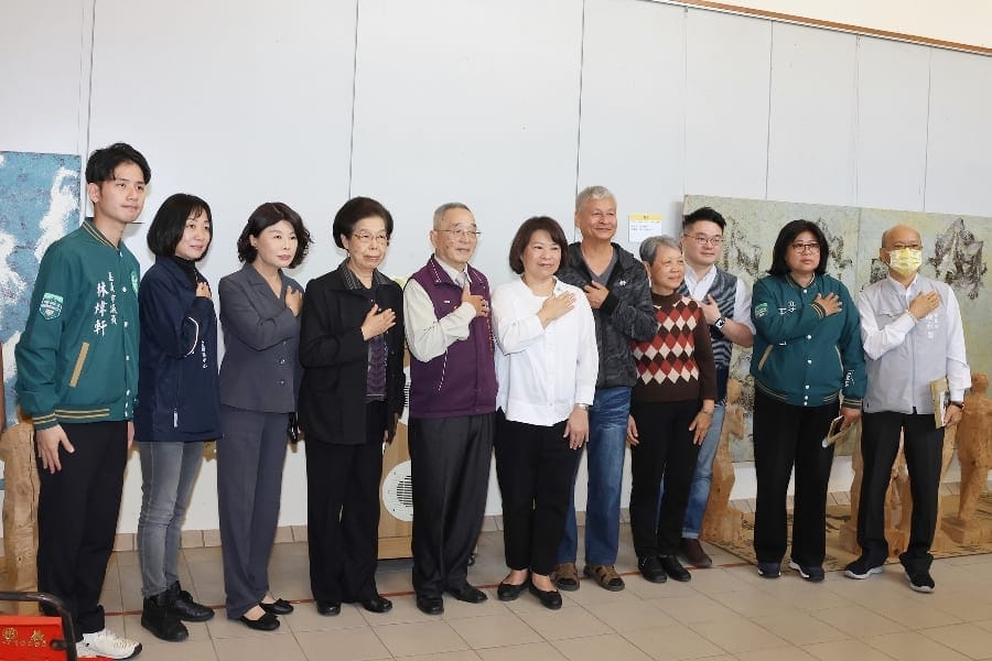 嘉義市二二八事件77週年追思紀念會 市長黃敏惠獻花致上崇敬追思