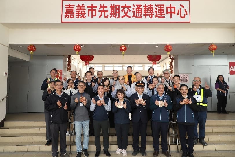 確保春節疏運安全 黃敏惠市長視察火車站、先期轉運中心
