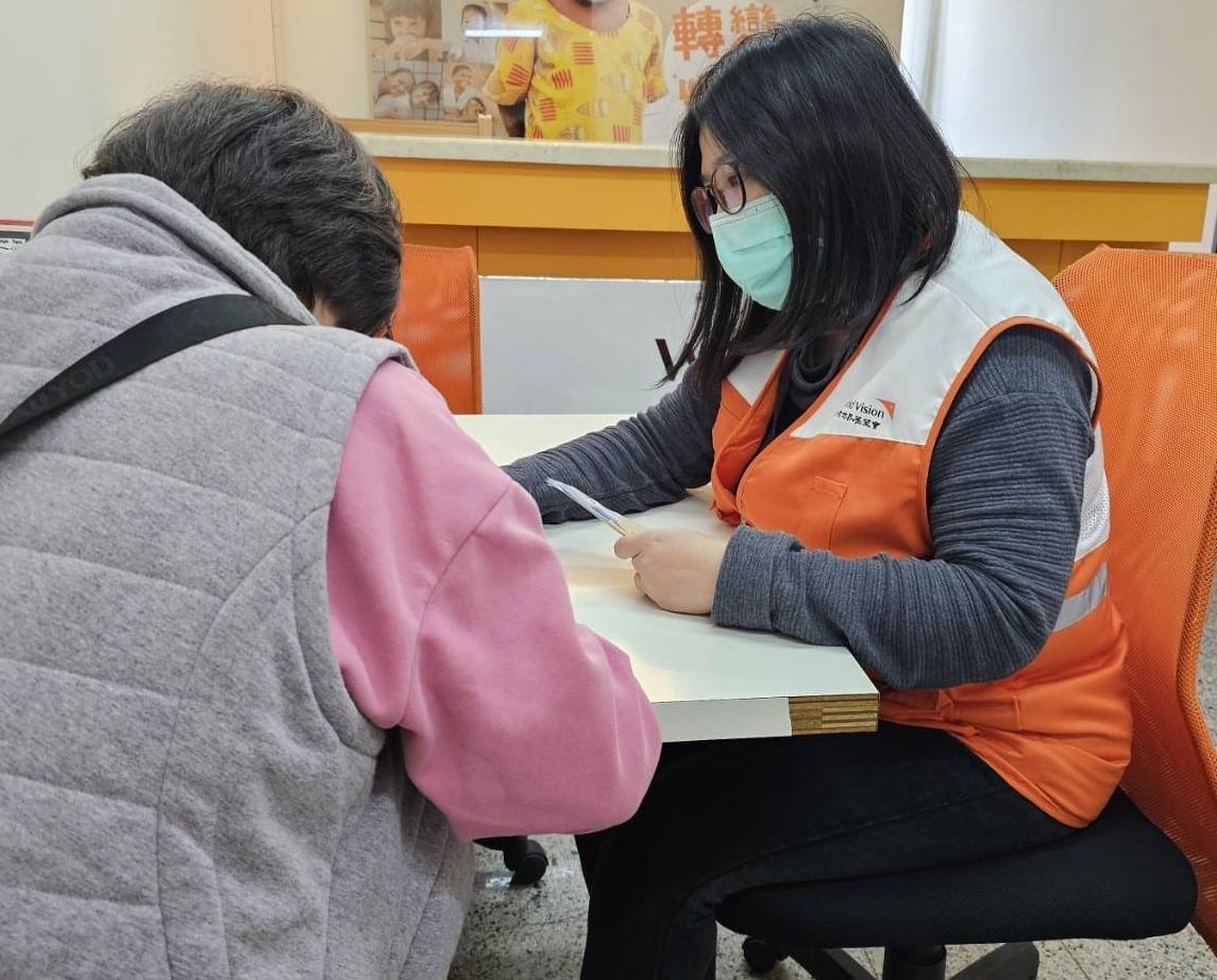 開學時期，台灣世界展望會助學及營養扶助金成為弱勢兒少及時雨