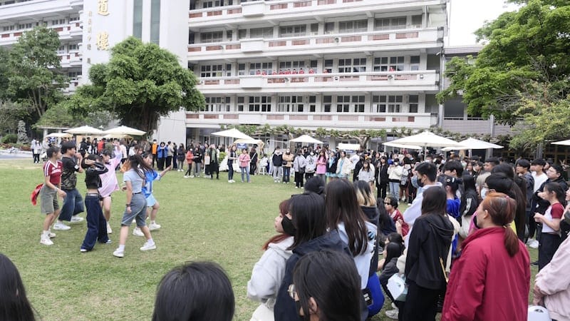 東吳高職新生入學說明會 近千人共襄盛舉 家長肯定技職教育首選
