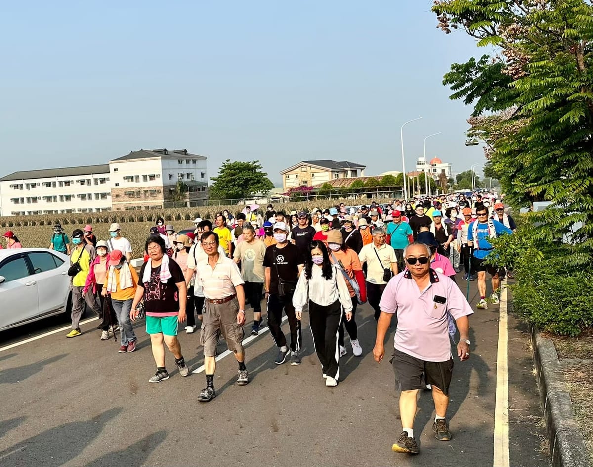 「民雄鄉鳳健走」品嚐在地美食