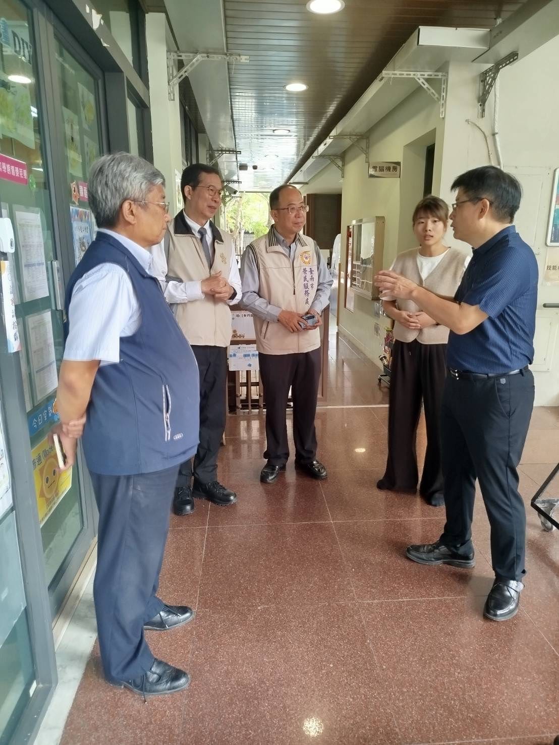 臺南市榮民服務處結合勞動部雲嘉南分署辦理屆退官兵權益說明會暨徵才活動提供多元就業機會