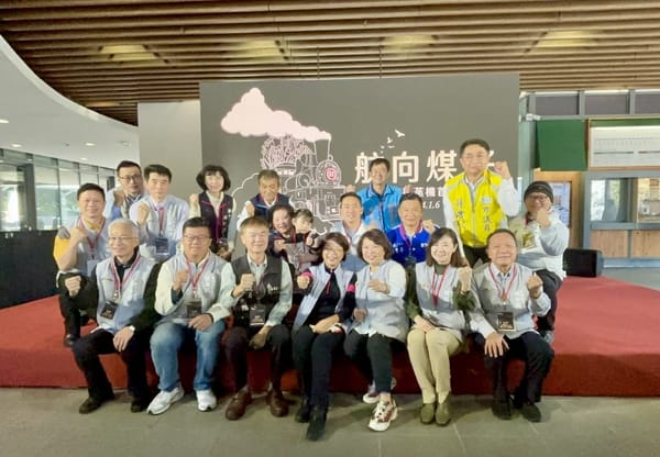 航向煤好 阿里山林鐵Shay-21蒸機首航 嘉義市長黃敏惠鼓勵「檜來嘉驛」