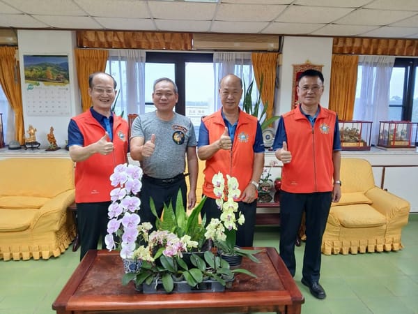 前理事長吳秋茂關懷慰問佳里榮家住民長輩 慨捐慰問金