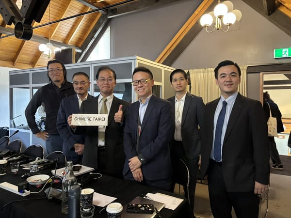 守護海上飛行者---響應世界信天翁日 海保署積極參與國際海鳥保育行動