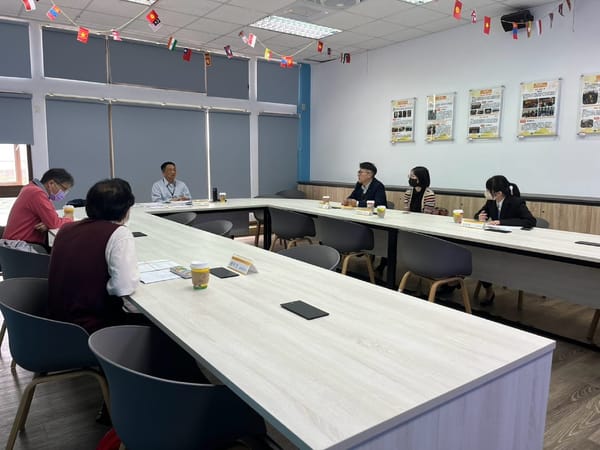> 南華大學財金系研討會 激盪財務金融議題